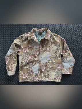 Tapestry style jacket/coat size medium